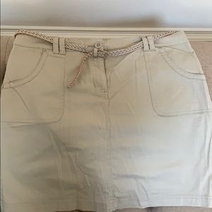 Karen Scott skirt size 12